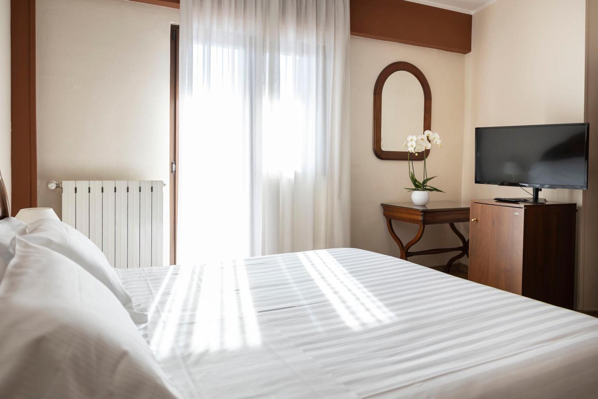 Grand Hotel Del Parco Pescasseroli Zimmer foto
